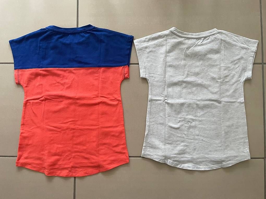 Blouses, T-shirts & Tops: T-Shirt Gr. 122/128 – D'occasion à Liestal par esi79 1