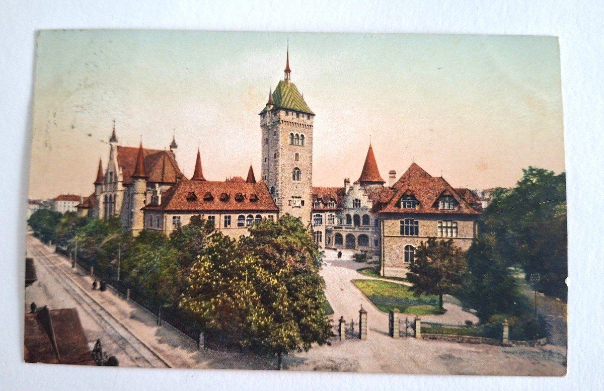 Cartoline postali: Antike Ansichtskarte Zürich Landesmuseum. – Usato da Opfikon venduto da Diversamente