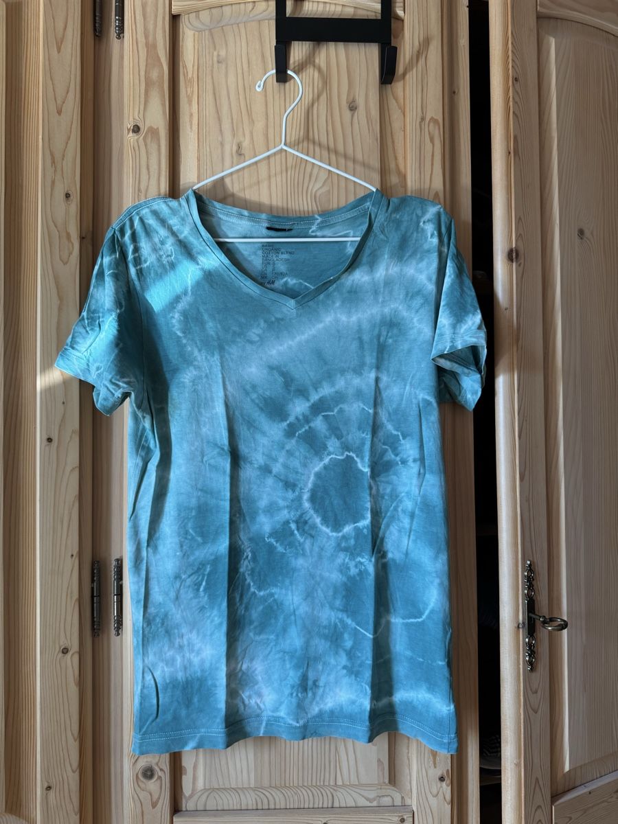 H&M T-Shirts: H&M Batik Shirt, Türkis, Grösse S – Gebraucht aus Hergiswil NW von kaufe_bei_kaufmann