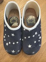 Handewitter Holzschuhe Sterne dunkelblau Grösse 30