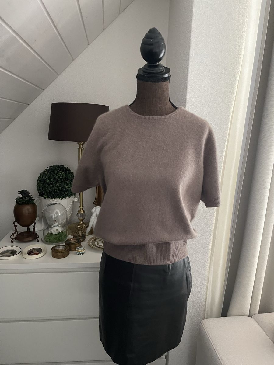 Maglioni & Felpe: Jean Jacques Benson | 100% Cashmere Kurzarm-Pullover | Taupe – Usato da Winkel venduto da KaschmirArt 3