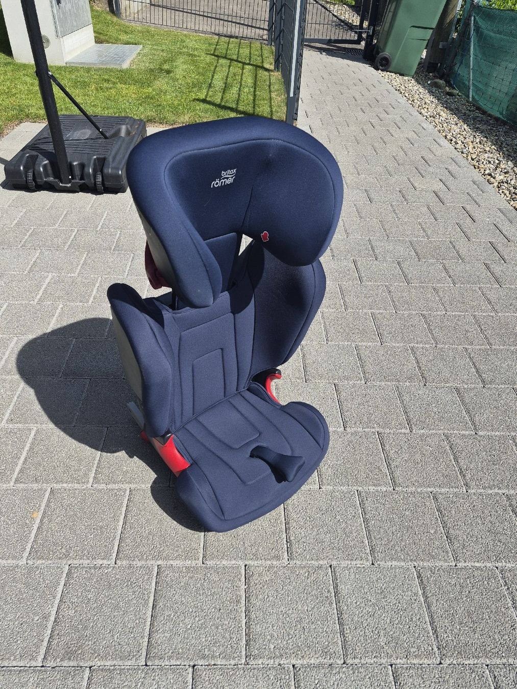 Britax Römer Seggiolini per auto: Kindersitz Römer – Usato da Teufenthal AG venduto da ChT.