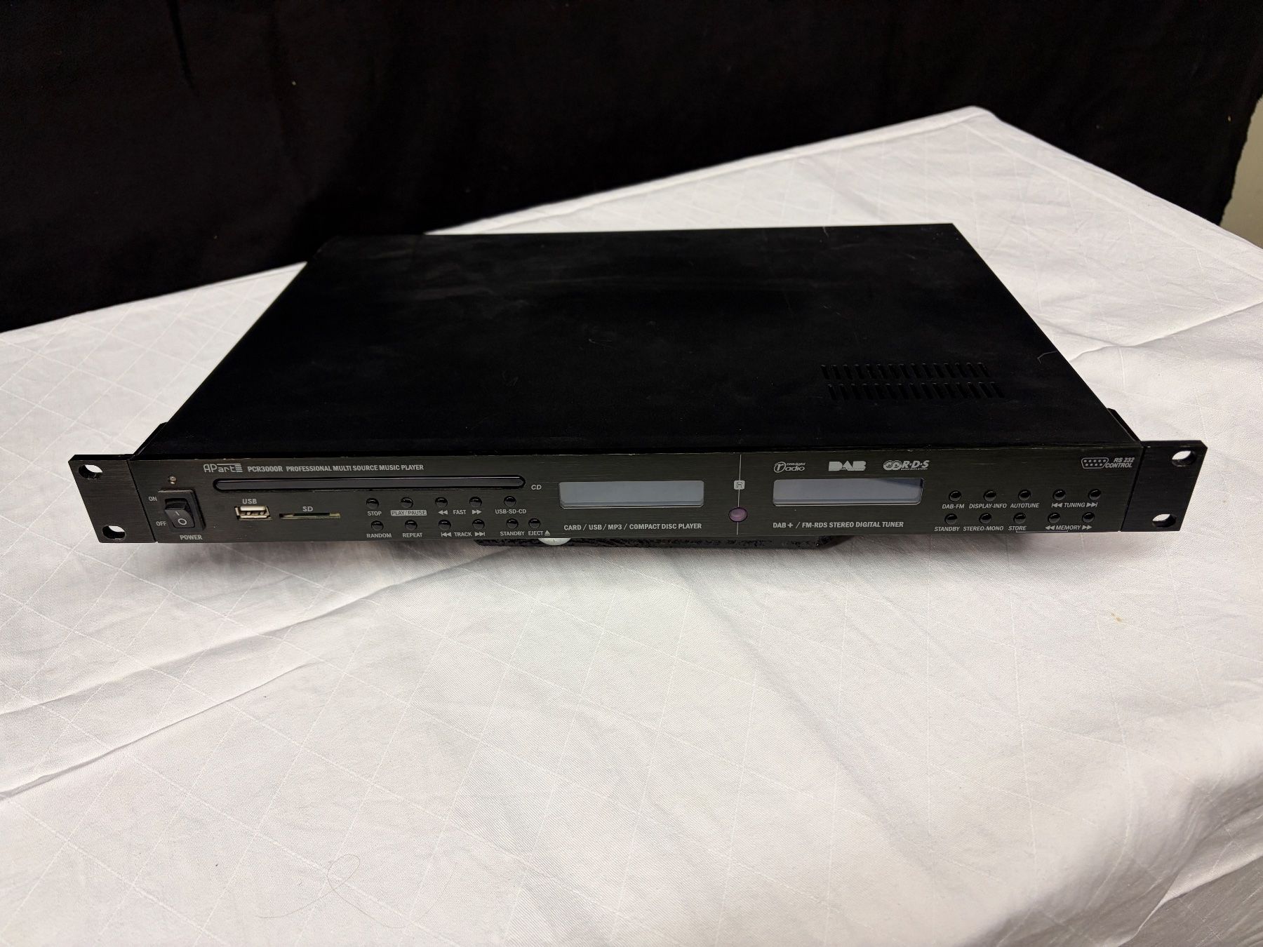 Sistemi audio & multimediali: Multimedia-Player Apart PCR3000R – Usato da Neftenbach venduto da causkanasa