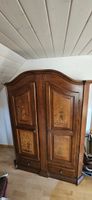 Alter Bauernschrank