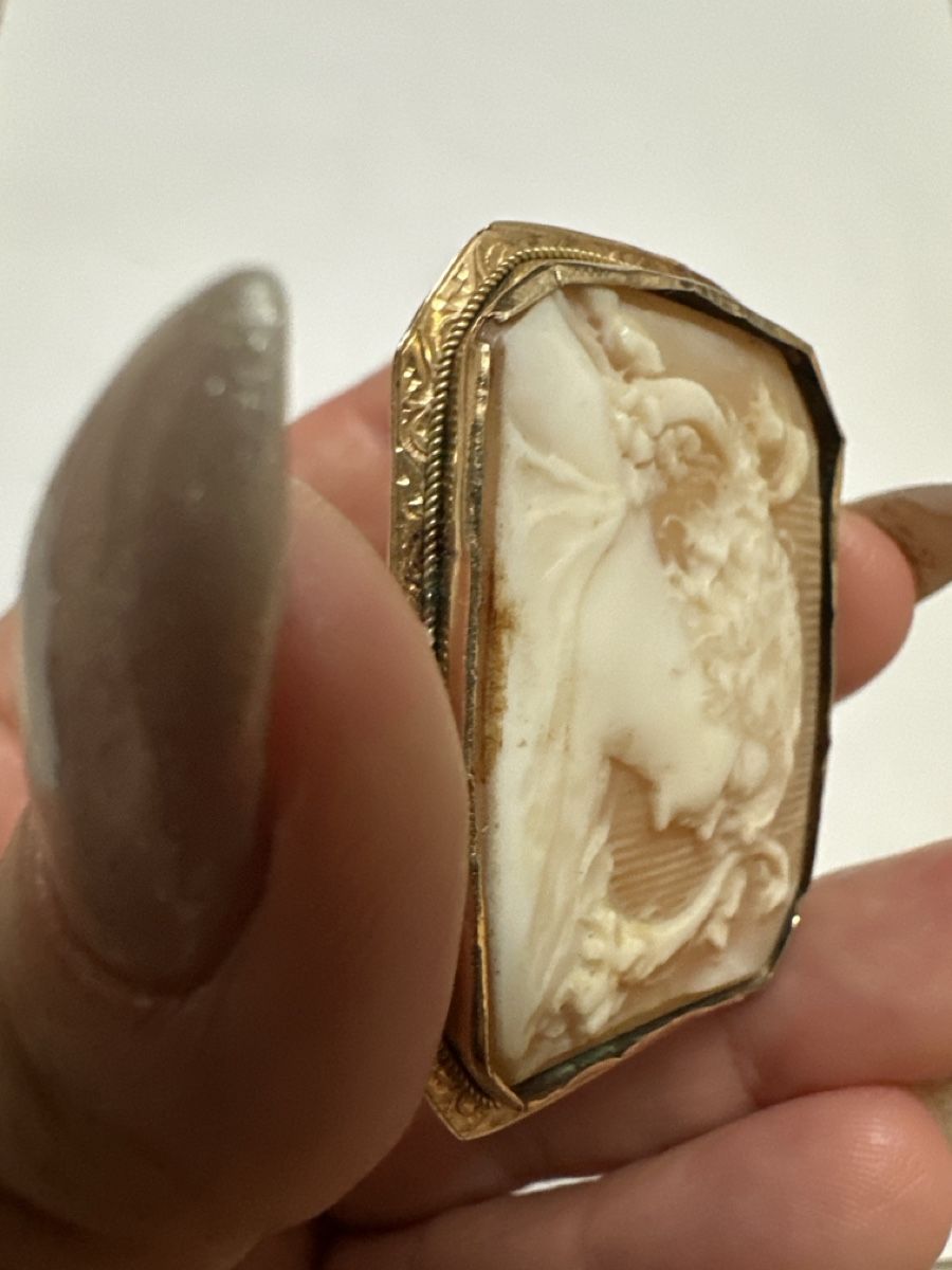 Broschen & Nadeln: Broche ancienne en or – Gebraucht aus Montreux von pip_59l5 3