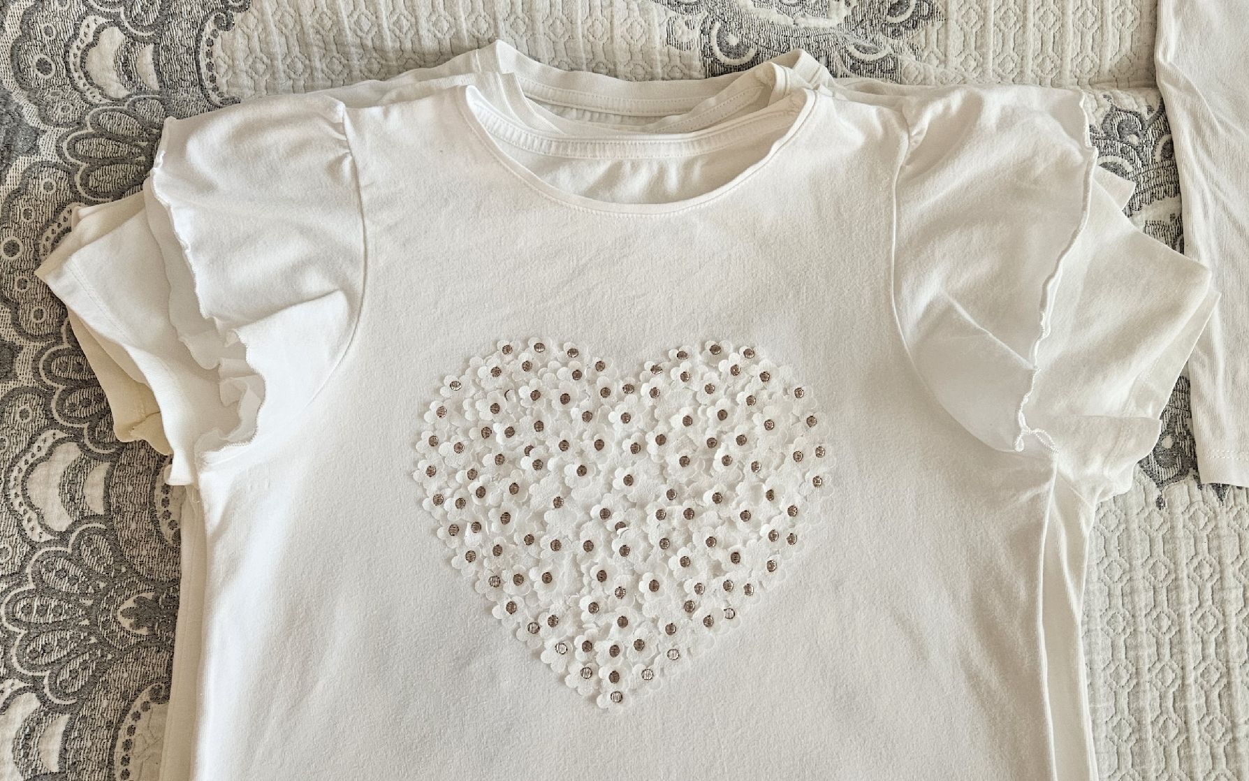 Camicette, T-shirt & Top: Lot Tshirts filles – Usato da Bex venduto da Villy_Wolf 2
