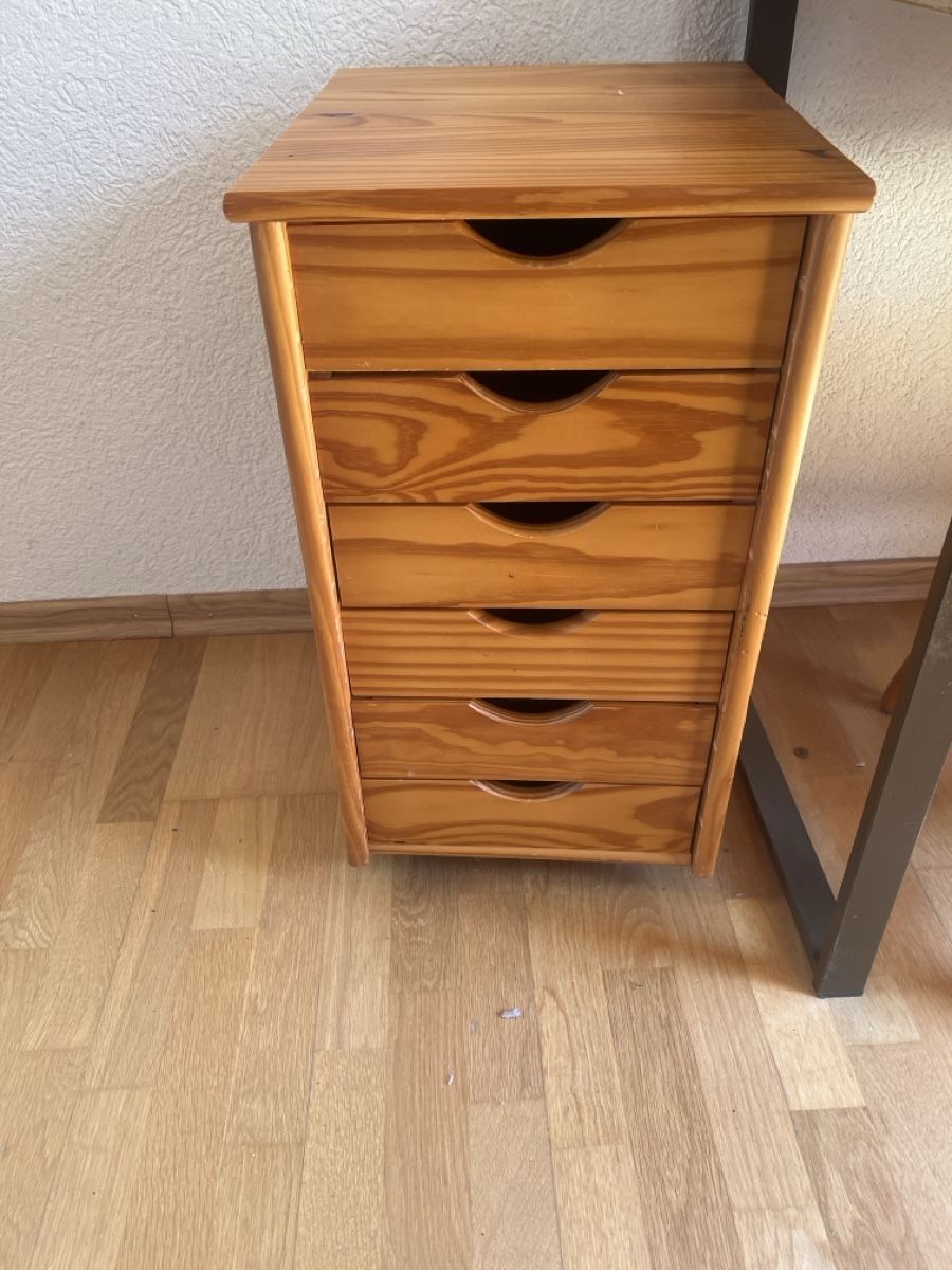 Banconi: Meuble bureau en pin – Usato da glovelier venduto da juste_marie