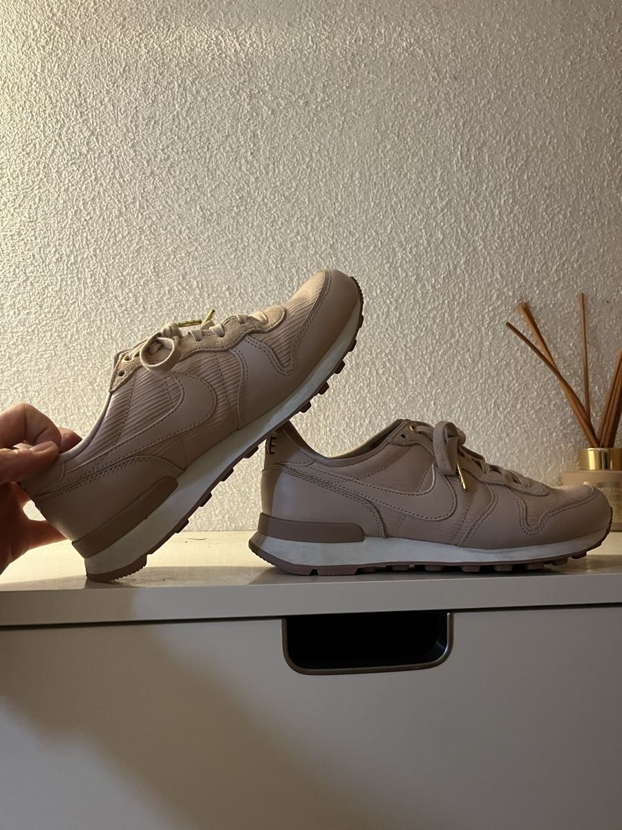 Nike Scarpe da donna: Nike Sneaker – Usato da Buttisholz venduto da Katja_H