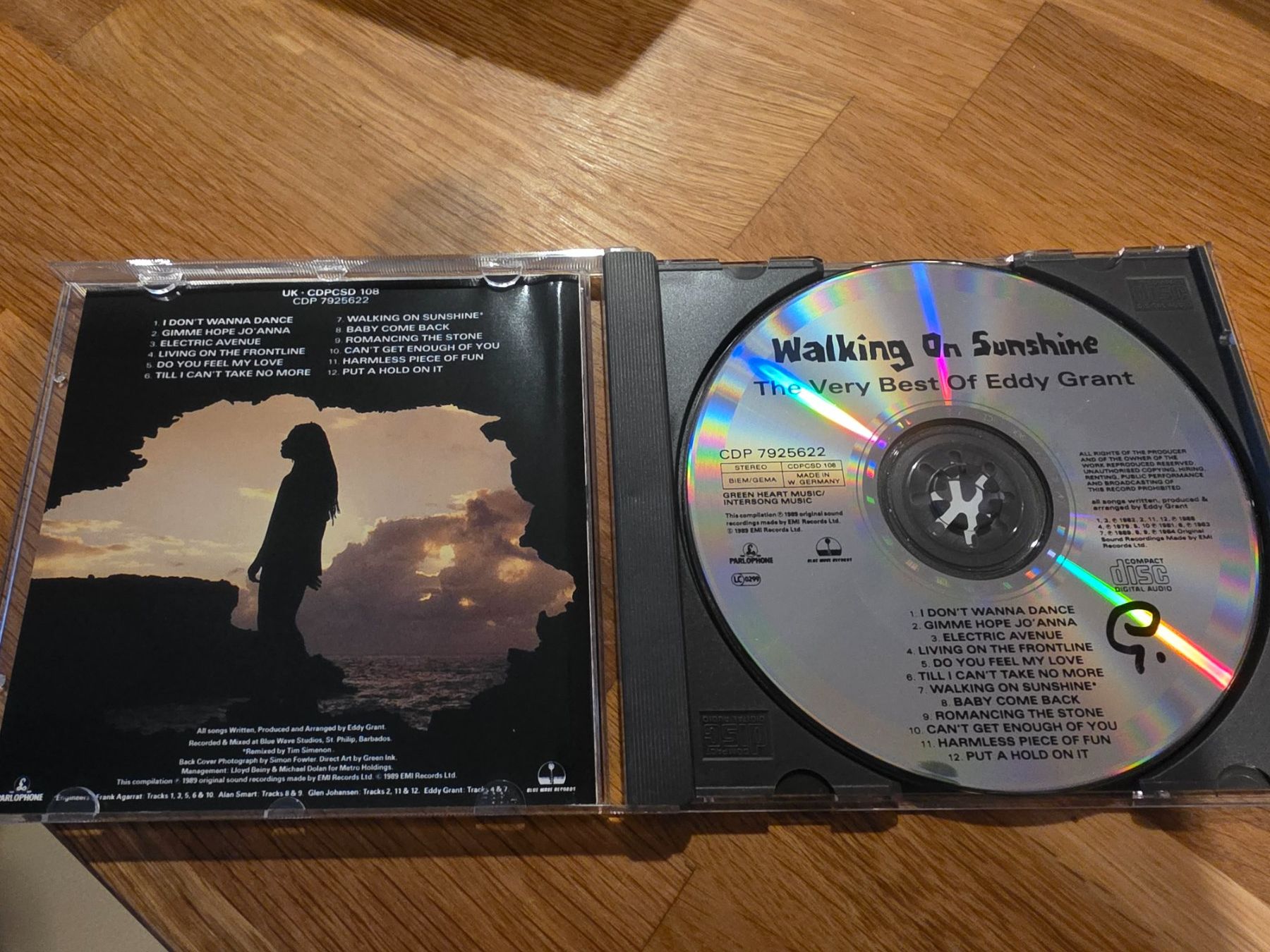 CD: Eddy Grant Walking on Sunshine, the very best – Nuovo (secondo la descrizione) da Cudrefin venduto da sebou05 1