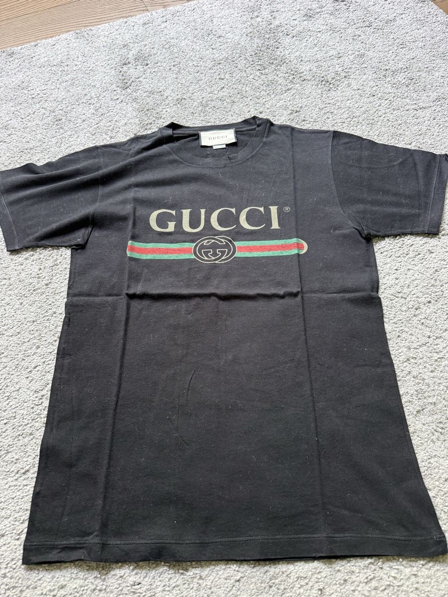 Gucci T-shirt: GUCCI T-shirt – Nuovo (secondo la descrizione) da Montagnola venduto da TessaL 1