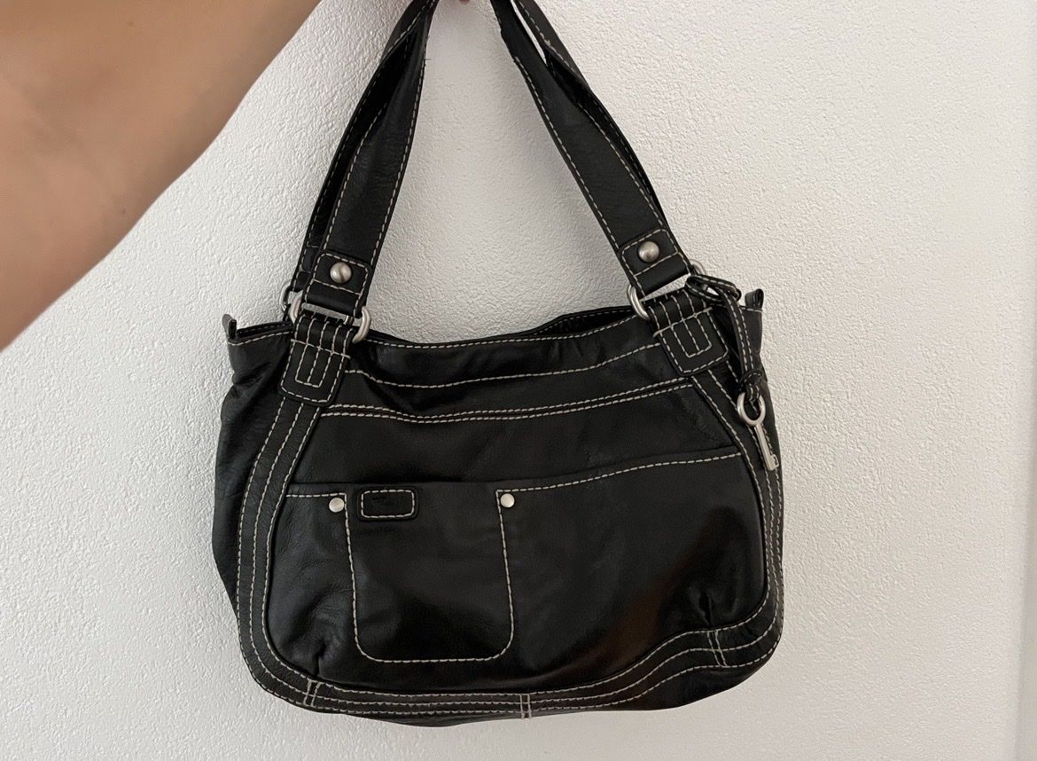 Fossil Borse da donna: sac brun véritable cuir marque Fossil – Usato da Neuchâtel venduto da ale_xv2m