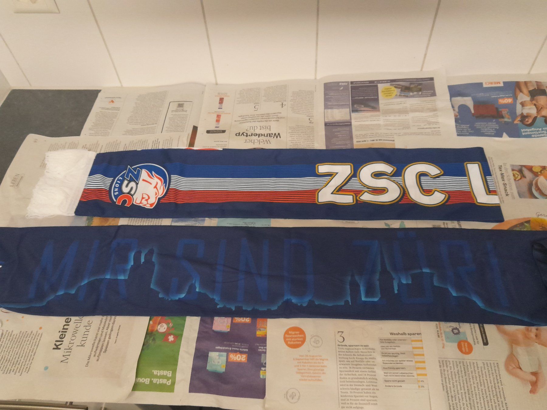 Zsc Lions Foulard & Sciarpe: 2 ZSC Schal – Nuovo (secondo la descrizione) da Rüti ZH venduto da Alemanni 3