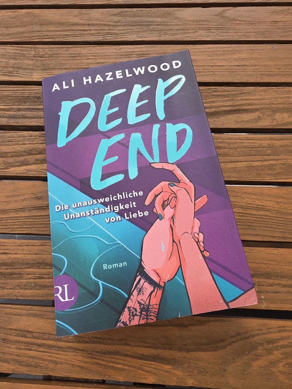 Libri: Taschenbuch von Ali Hazelwood, Deep end – Usato da Oltingen venduto da raebinator