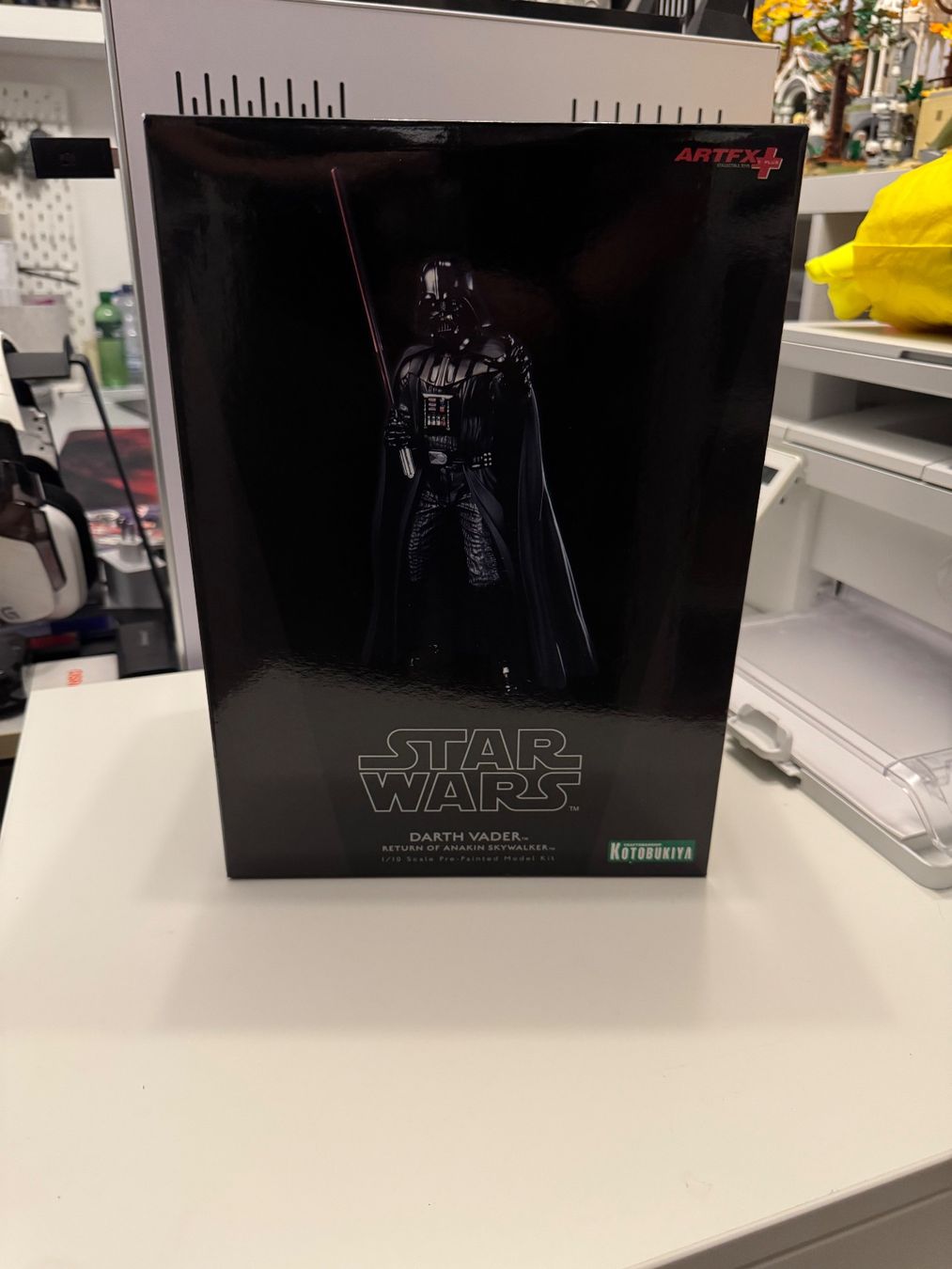 Star Wars Statuette: Star Wars Darth Vader Figur Kotobukiya ArtFX+ – Usato da Burgdorf venduto da Caradhras 1