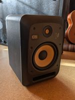KRK V8 S4 – Aktiver Studio-Monitor (1 Stück, 230 W)