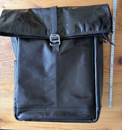 Lederrucksack schwarz