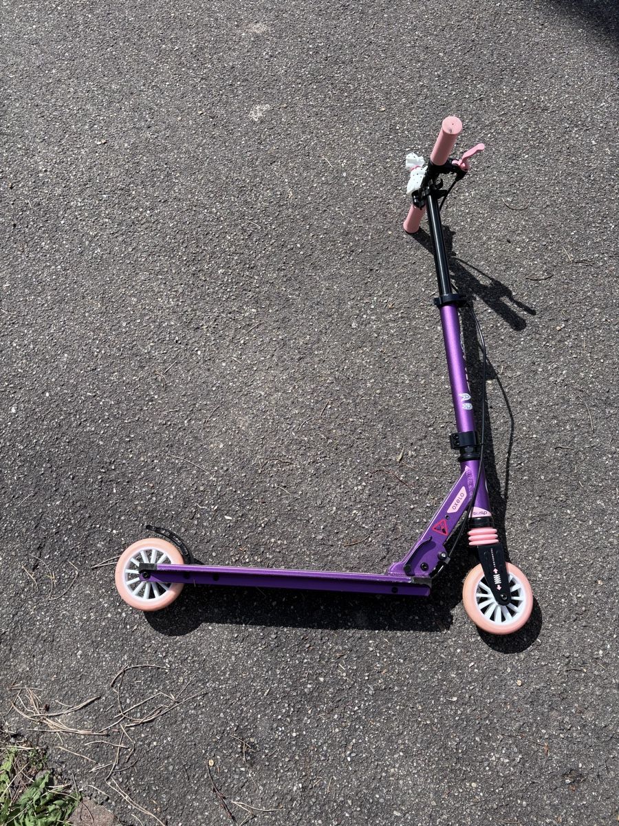Oxelo Kickboard: Lila Scooter von Oxelo, gebraucht – D'occasion à Winterthur par Stern81
