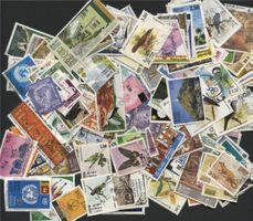 SRI LANKA, 200 VERSCHIEDENE BRIEFMARKEN GESTEMPELT