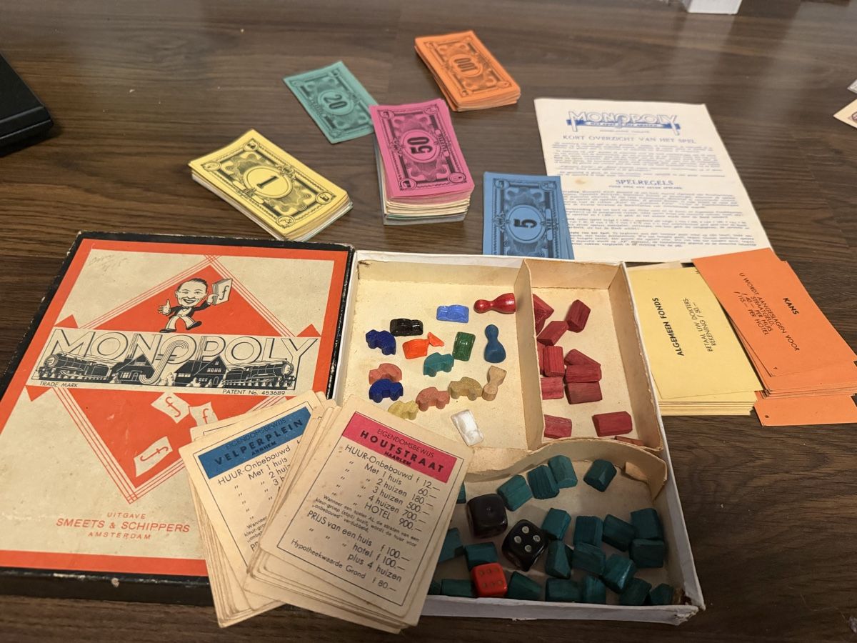 Parker Giochi: Vintage small Monopoly Board Game – Usato da BADEN venduto da Sprinz