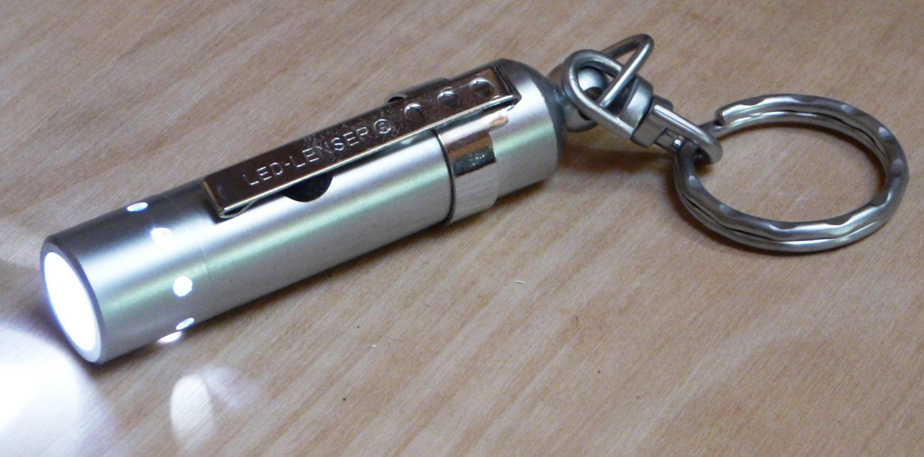 Ledlenser Lampen: Mini-LED-Lämpli/Ledlenser – Neu (gemäss Beschreibung) aus Lenk im Simmental von Ruedauph