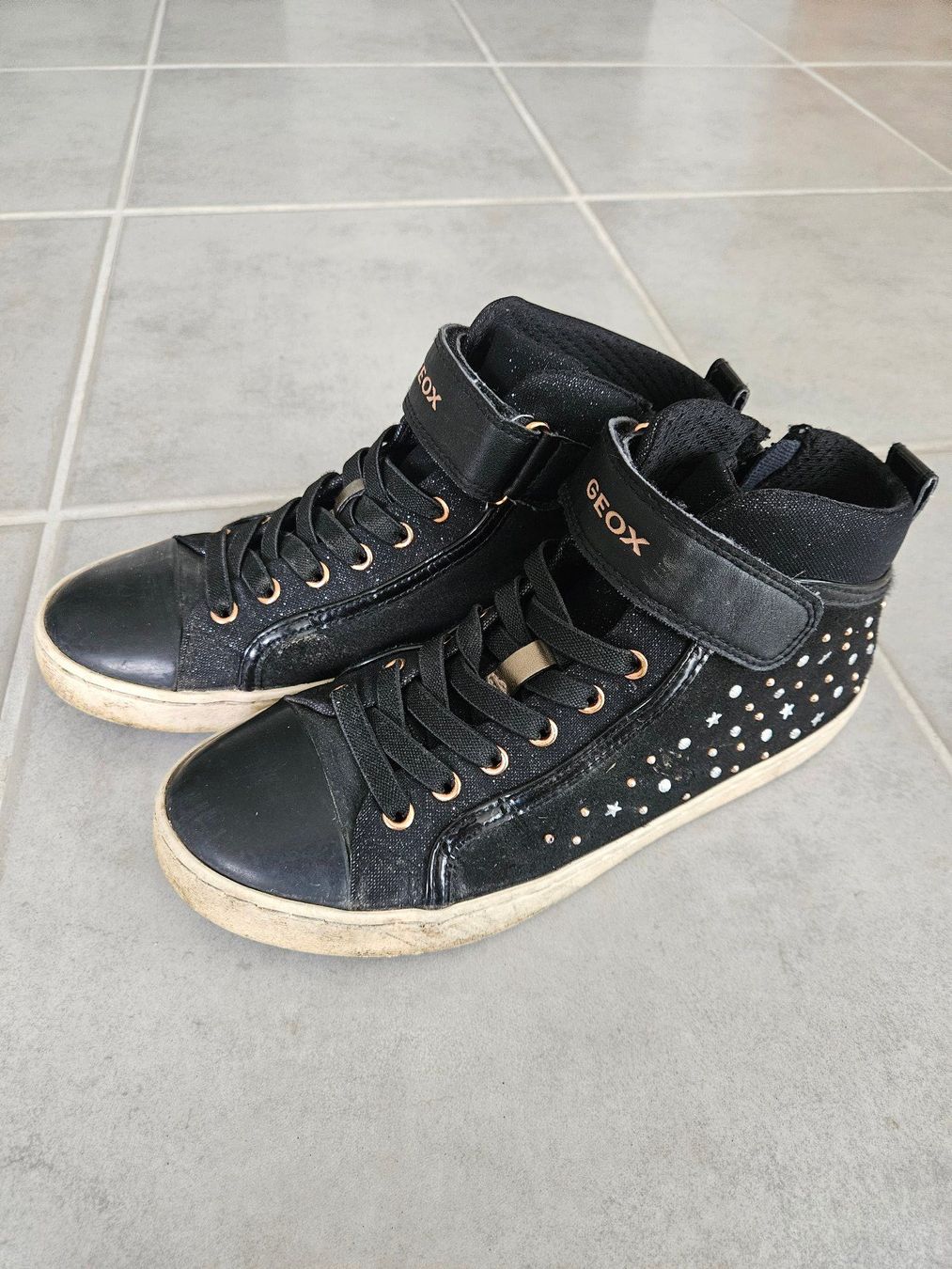 Geox Chaussures filles: Geox Sneaker high "J Kalispera" Grösse 37 – D'occasion à Bichwil par The_freshman 2
