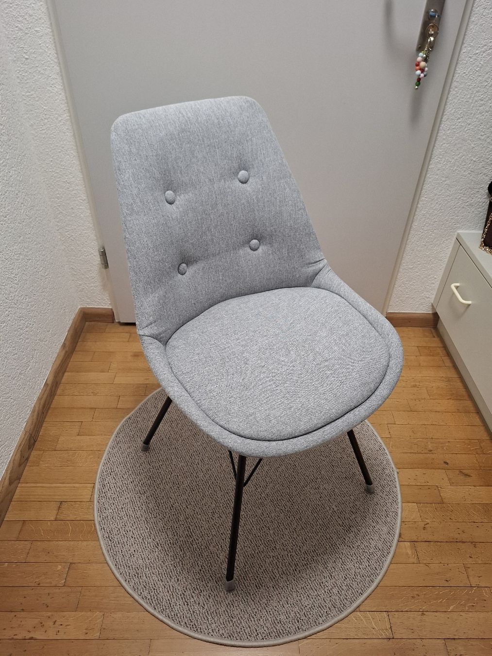 Stühle: 6 Esszimmer-/Küchenstühle – Gebraucht aus Effretikon von PokeDeki 2