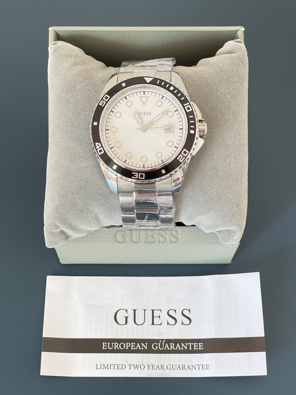 Guess Orologi: Neue Uhr von Guess – Nuovo e nell'imballaggio originale da Spiegel b. Bern venduto da Desisk44