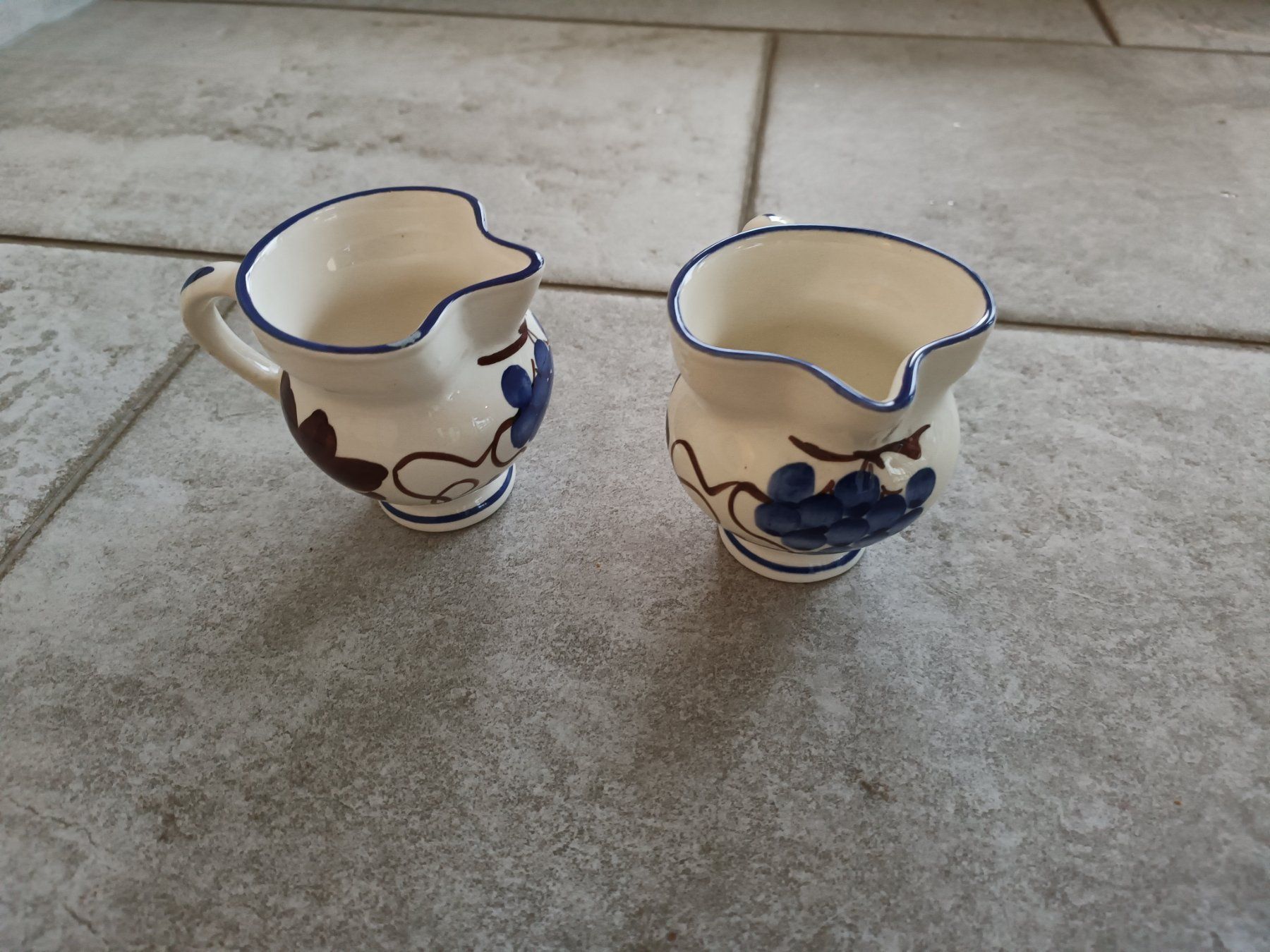 Set di piatti: Boccalino Weingläser / -tassen – Usato da Aesch BL venduto da Rerosa43 5