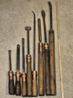 Satz Handwerkzeug Holzgriff Kupferring gebrauchter Zustand