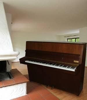 Strumenti musicali: Klavier Rönisch, nussbaum, occasion – Usato da Horw venduto da Sommero
