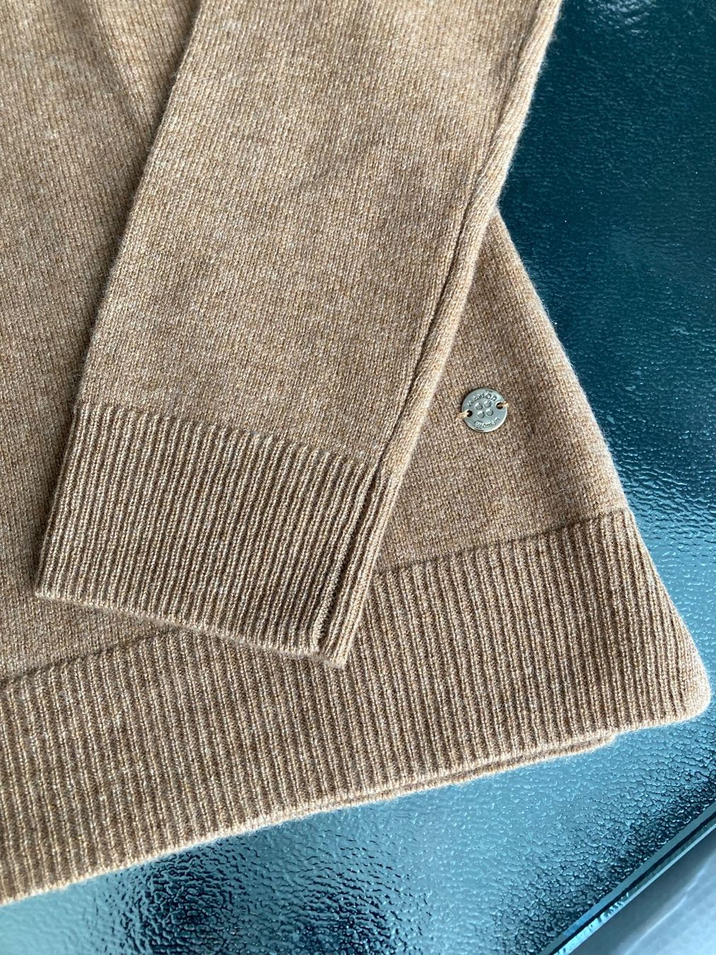 Maglioni & Felpe: Rollkragenpullover aus Bio Kaschmir, Gr. S, Cognac, neu! – Usato da Zürich venduto da elegantissima2 2