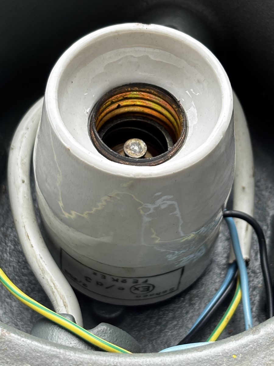Lampadari & plafoniere: Explosionssichere antike Lampe – Usato da Lyssach venduto da Prisi77 3