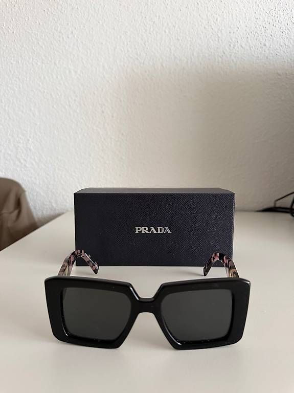 Occhiali & Lenti: Prada Sonnenbrille – Usato da Küsnacht ZH venduto da pet_65zf 4