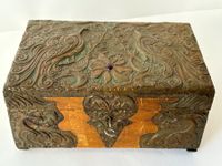 Antike Holzschatulle mit schönen Kupferbeschlägen JUGENDSTIL