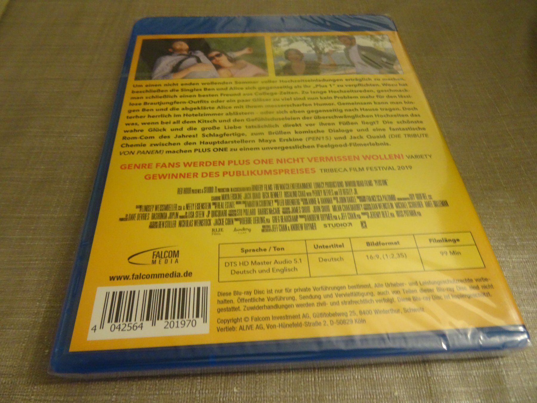 Tous les DVDs: Plus One BLU-RAY NEUWARE – Neuf avec emballage d'origine à Olten par Disc-Verkauf 1