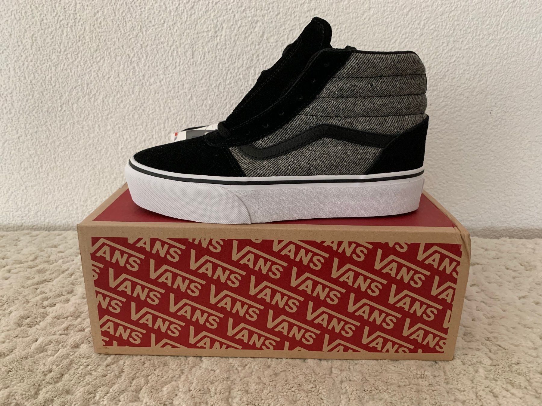 Vans Scarpe da donna: VANS HIGH SNEAKER Platform Gr. 38 - NEU – Nuovo e nell'imballaggio originale da Wetzikon ZH venduto da EvisStore
