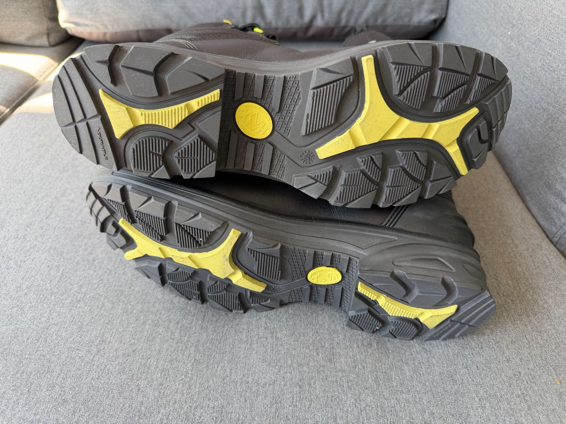 Haix Herrenschuhe: HAIX Fire Eagle High, Gr. 44 – Neu (gemäss Beschreibung) aus Zug von brucor 6