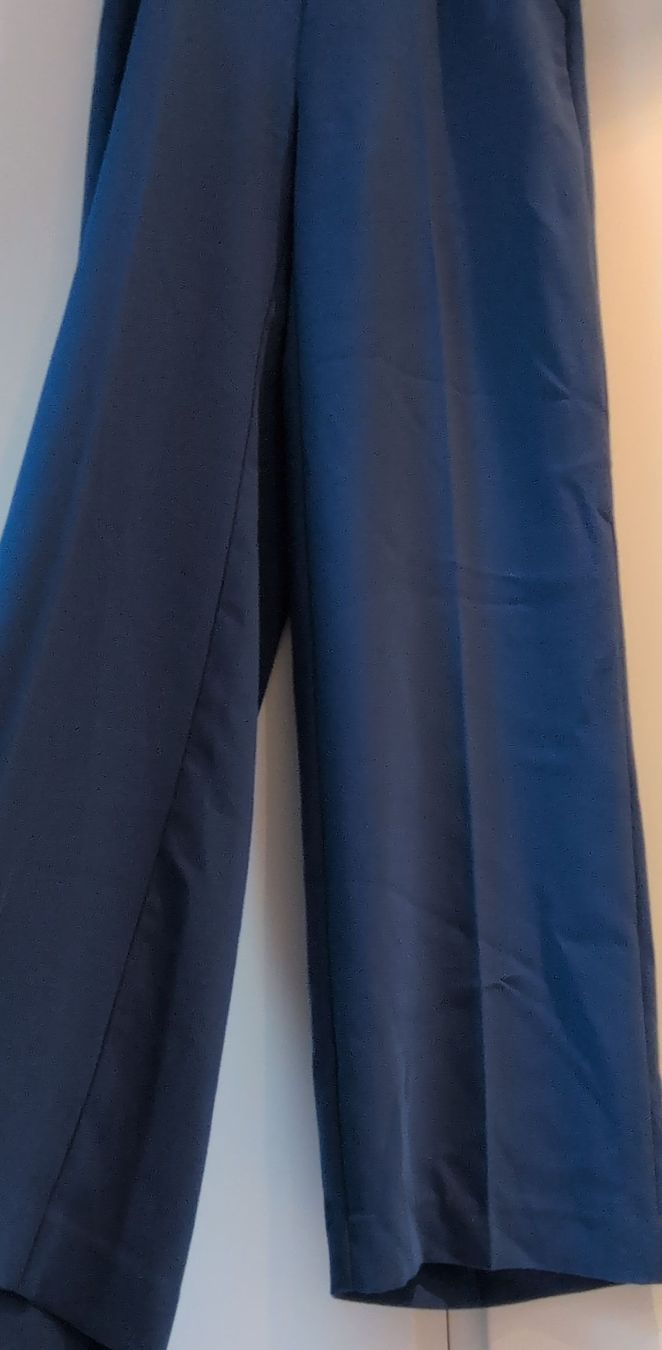 Tara Jarmon Pantalons: Pantalon Tara Jarmon – Neuf (Voir description) à Grueningen par t.campanella 1