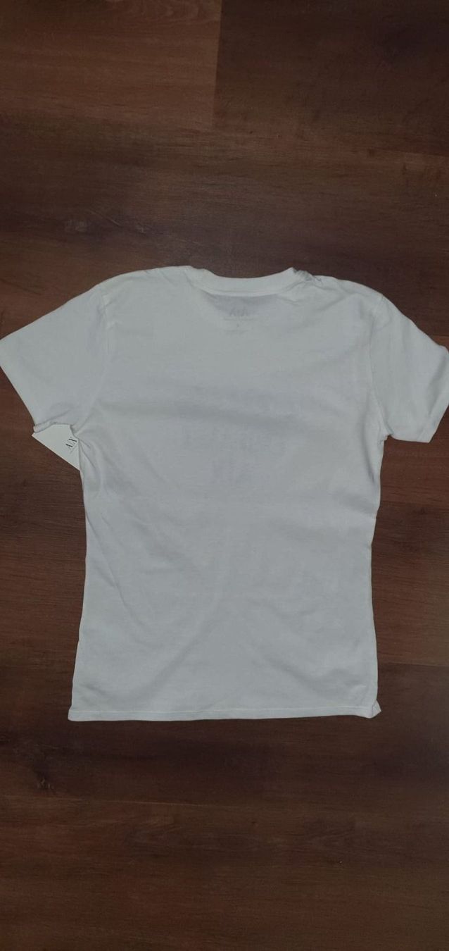 Armani T-shirt: T-shirt Armani Exchange neuf – Nuovo e nell'imballaggio originale da St-Sulpice VD venduto da juhdu 2