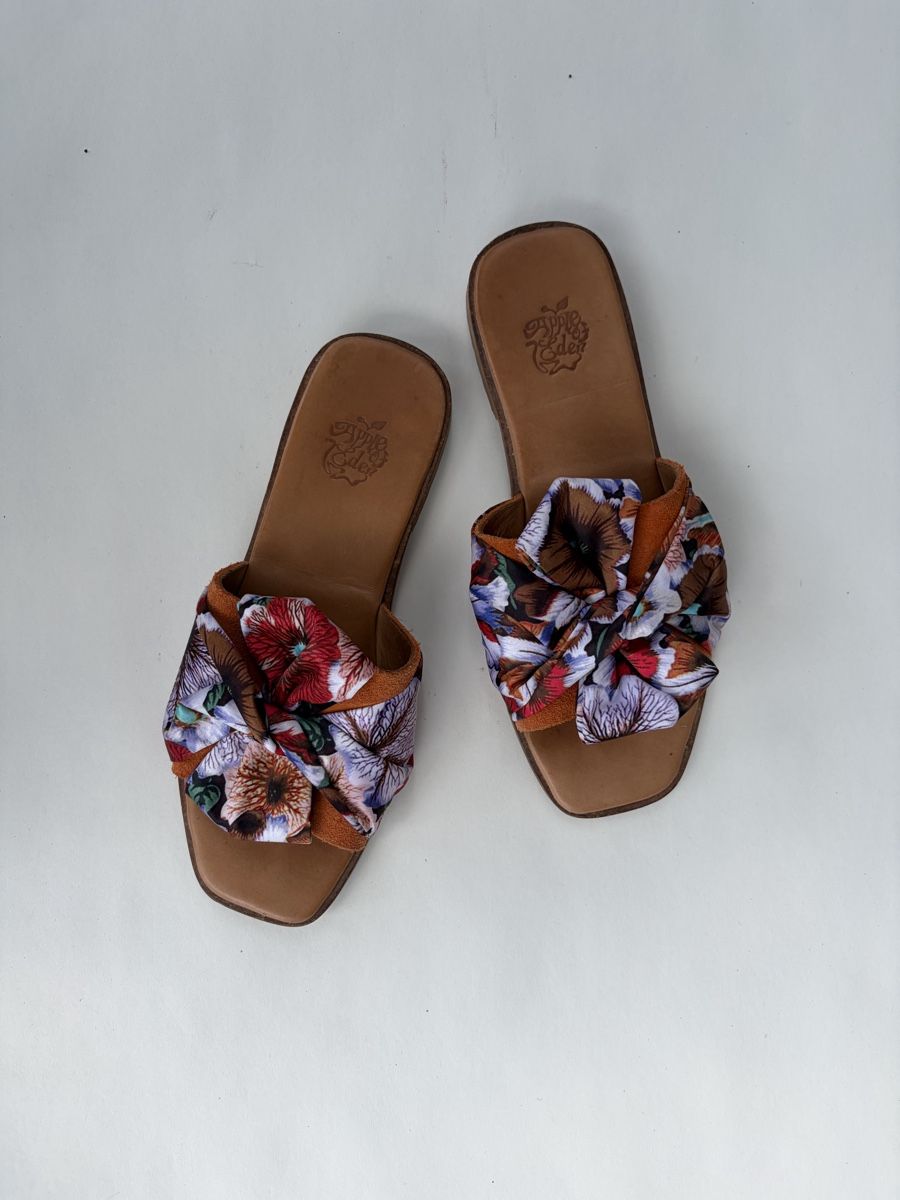 Scarpe da donna: Echtleder Sandalen – Usato da Zürich venduto da leaena.st