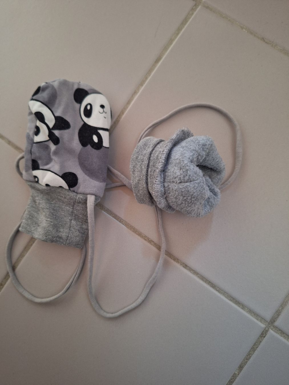Guanti: Panda Hanschuhe – Usato da Sissach venduto da not_c2zq 1