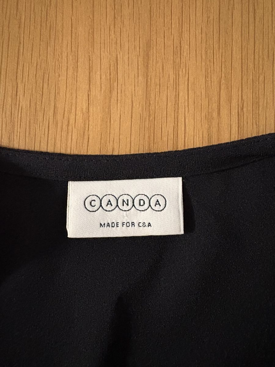 C&A Blusen: Camicia nera Canda, maniche corte, taglia 52, usata – Gebraucht aus S. Antonino von LIKA91 1