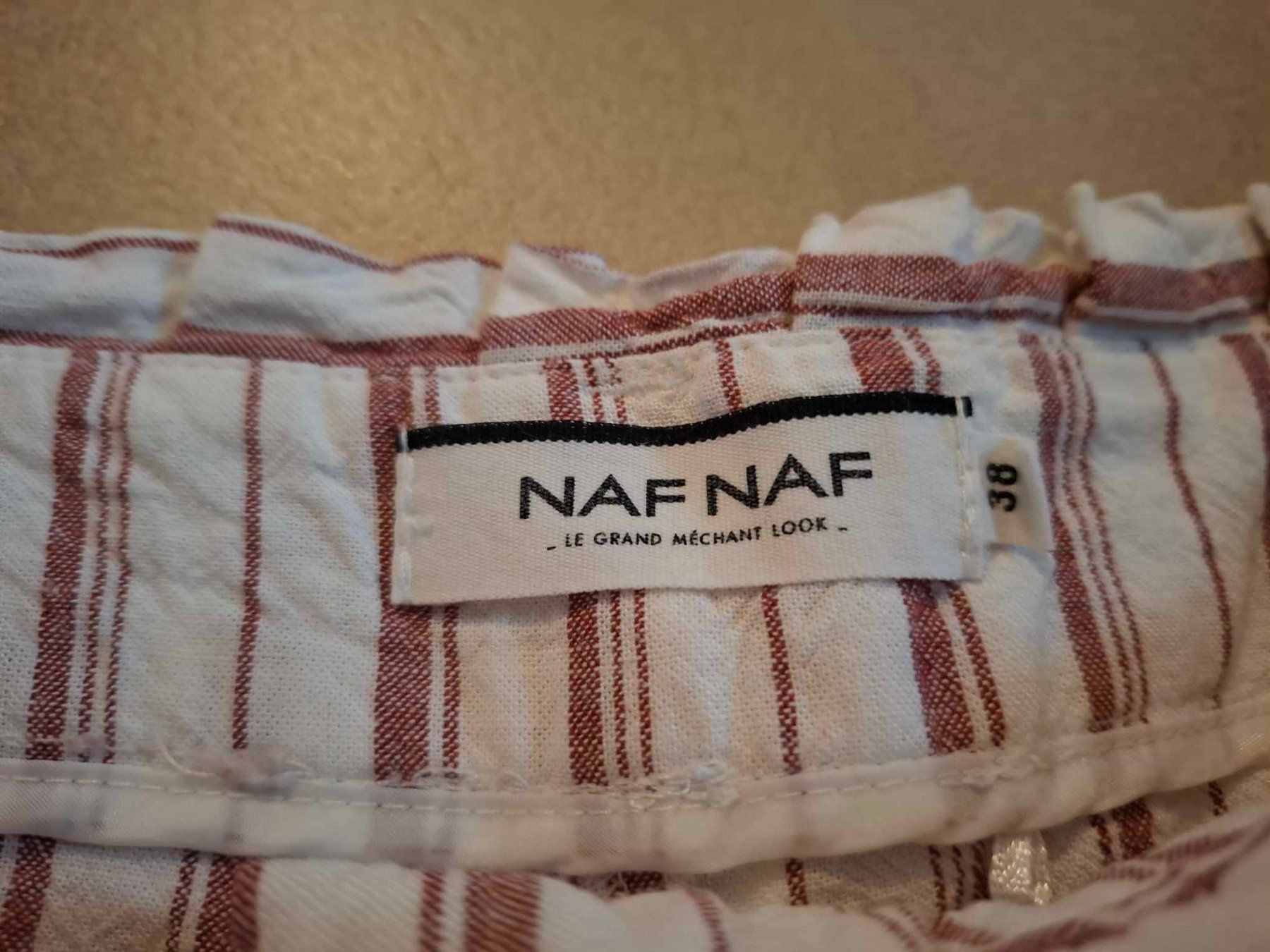 Nafnaf Pantaloni: Short rayé Nafnaf (en lin) – Nuovo (secondo la descrizione) da Arnex-sur-Orbe venduto da kprt 2