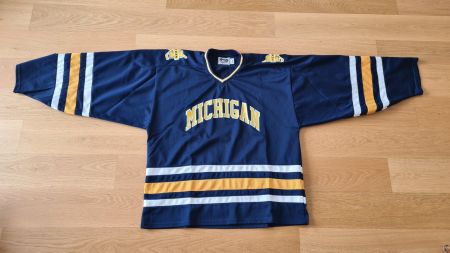 Vintage US Michigan Wolverines Hockey Jersey Aaron/ XXL