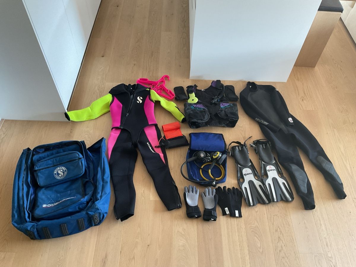 Scubapro Mute per immersioni: Tauchausrüstung – Usato da Wangen SZ venduto da KAM07