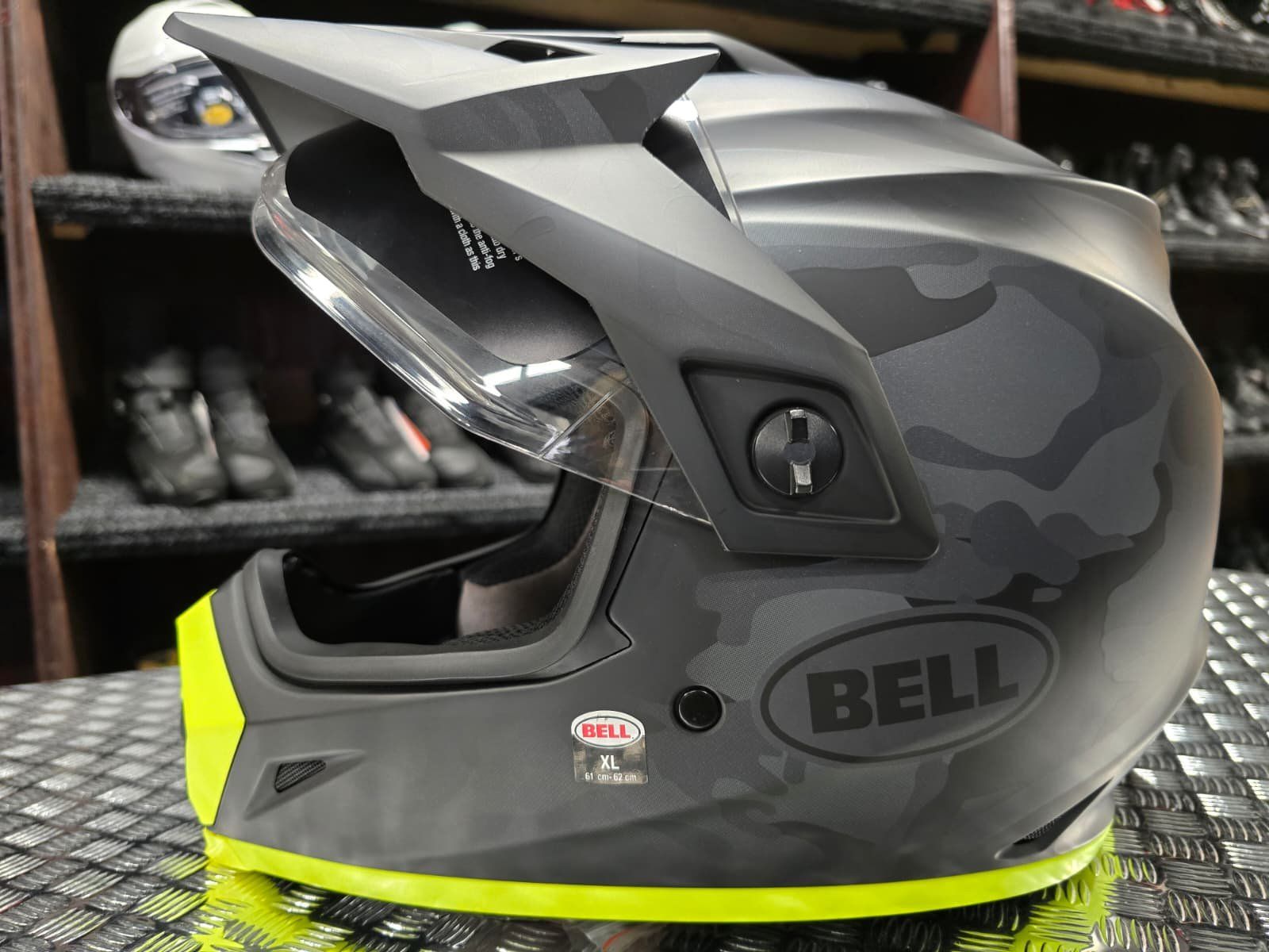 Bell Caschi & visiere: Casque Bell MX9 Mips Adventure Stealth Camo – Nuovo e nell'imballaggio originale da Yverdon-les-Bains venduto da MotoFactory. 1