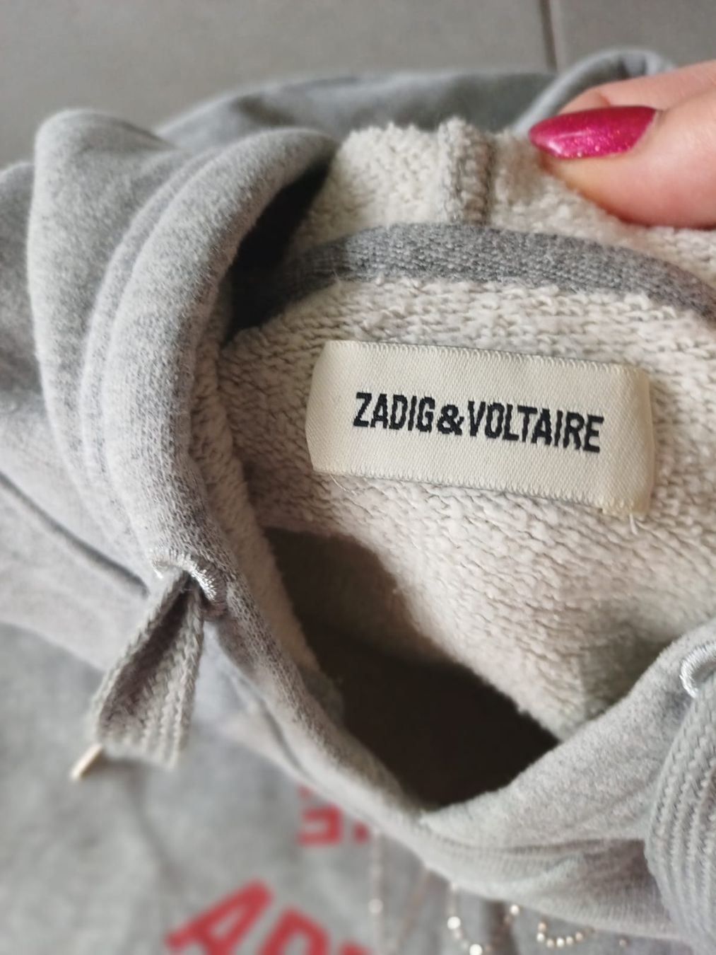 Maglioni & Felpe: Sweat à capuche Zadig & Voltaire – Usato da Collonges venduto da cam_72xf 2