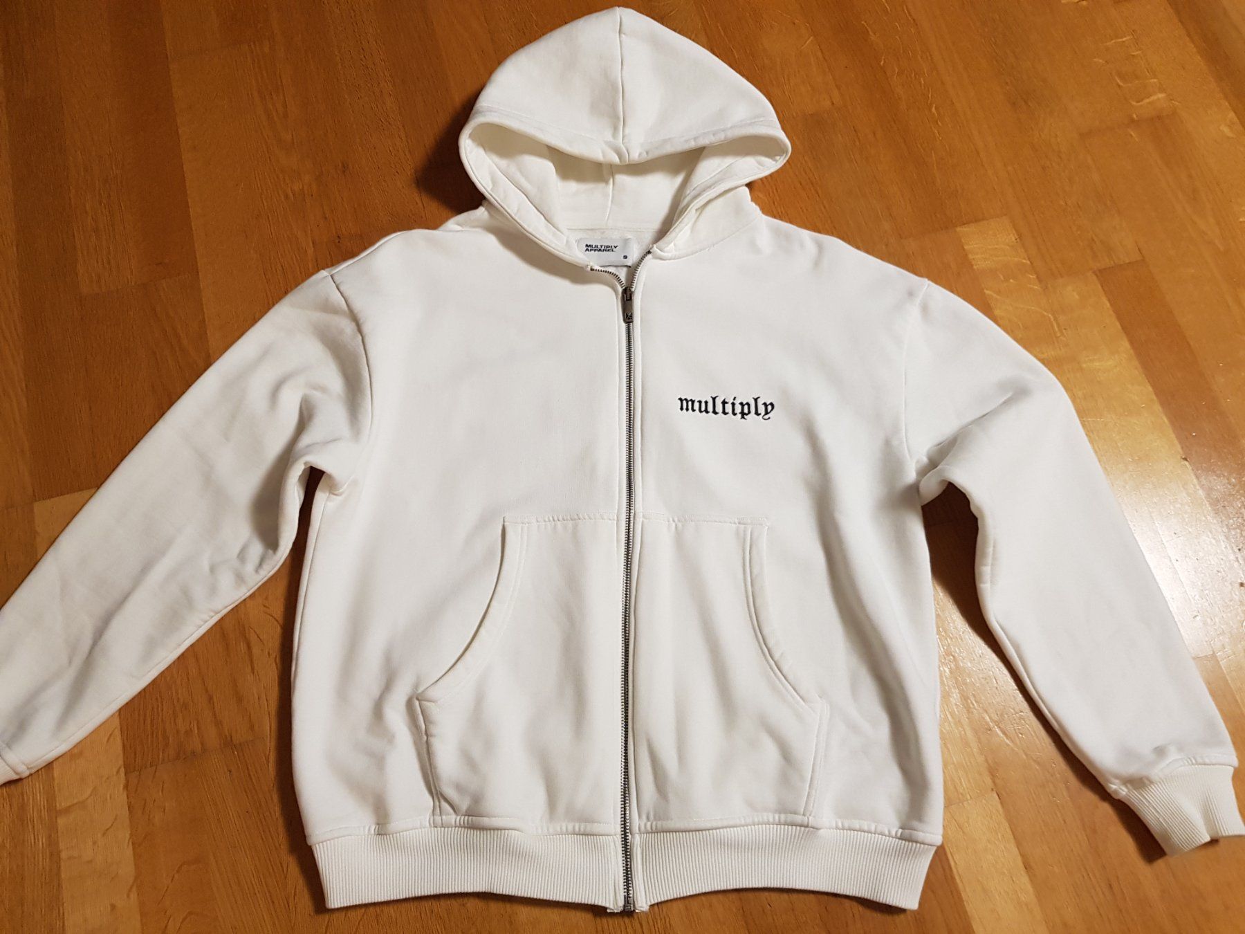 Giacche: Zip-Hoody Gr. S MULTIPLY off-white – Usato da Uster venduto da bri_tb66