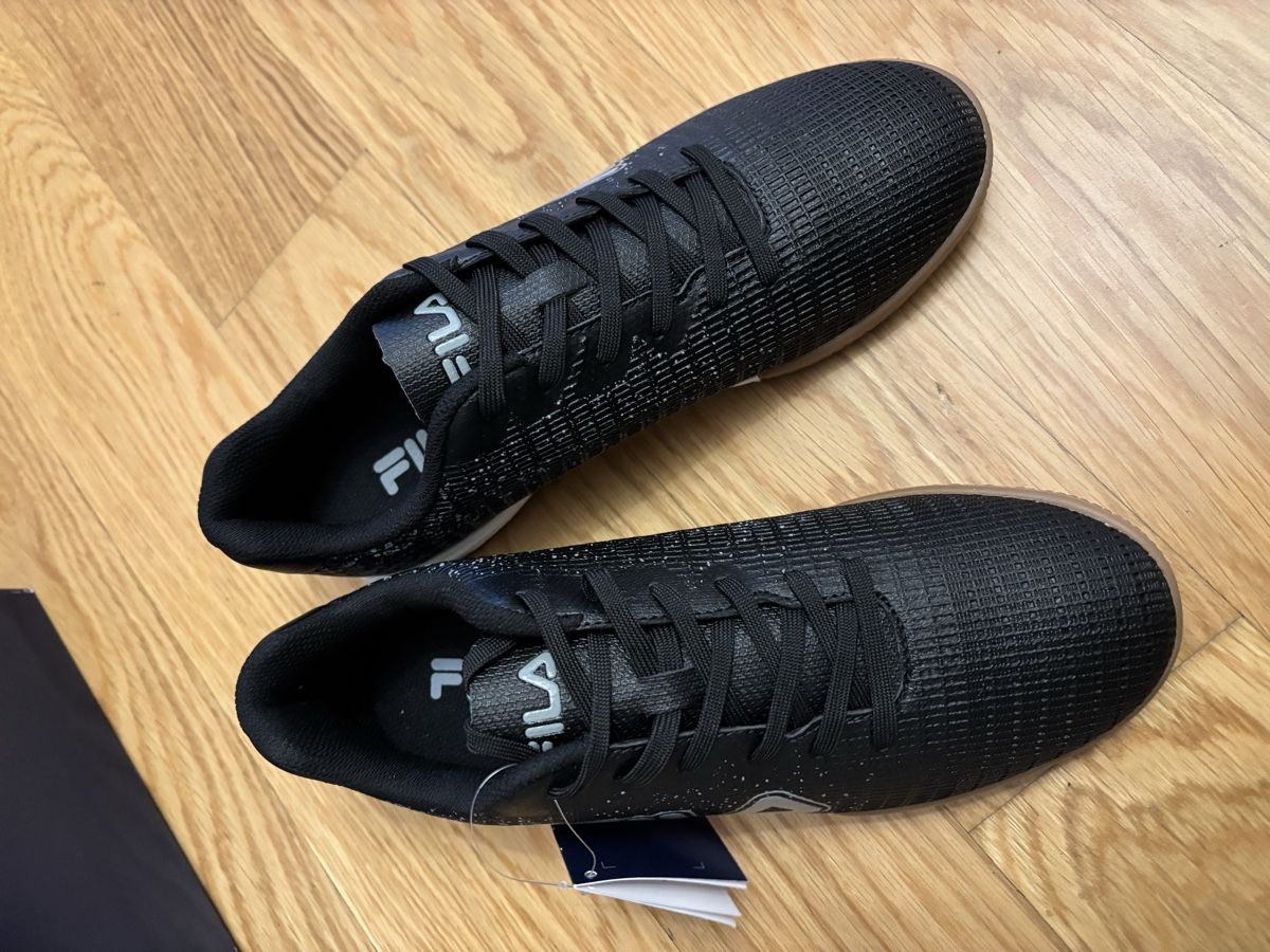 Fila Scarpe da uomo: Neue Fussball Hallenschuhe – Nuovo e nell'imballaggio originale da Buchs ZH venduto da Tamtam01 1