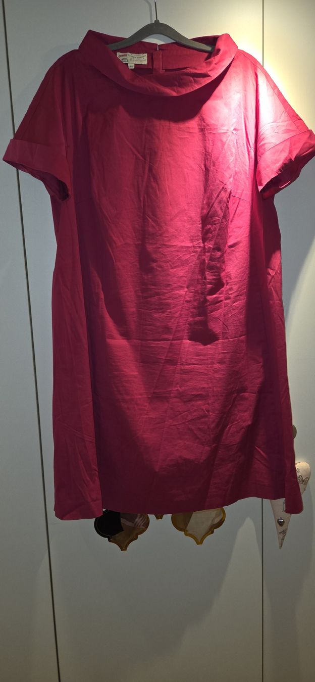 Robes: Maison Common Kleid Grösse 44 pink  – Neuf (Voir description) à Busswil BE par Angy1974